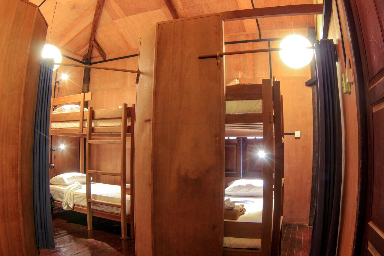 Hardwood Lodge Nyaung Shwe Exterior photo