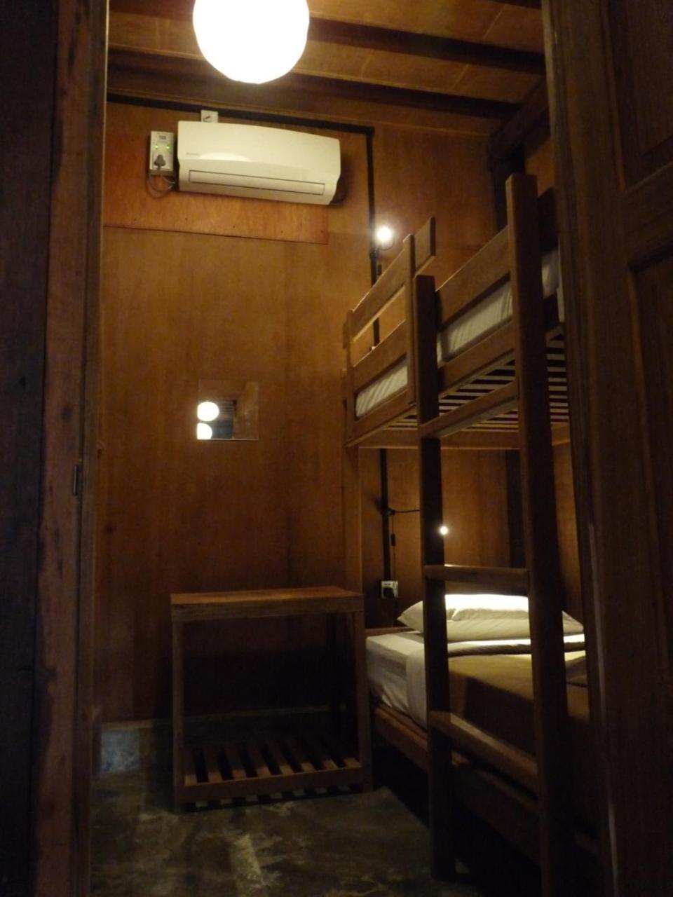 Hardwood Lodge Nyaung Shwe Exterior photo