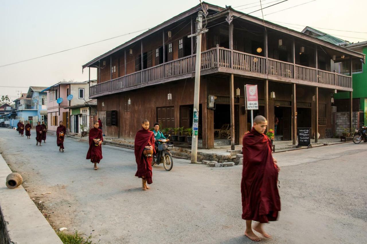 Hardwood Lodge Nyaung Shwe Exterior photo